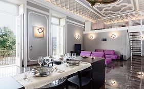 Q71 Timeless Suites